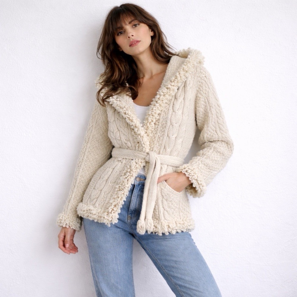 VTG 90s Chunky Wool Cable Knit Hooded Cardigan Belted Cozy Cottagecore Sweater S